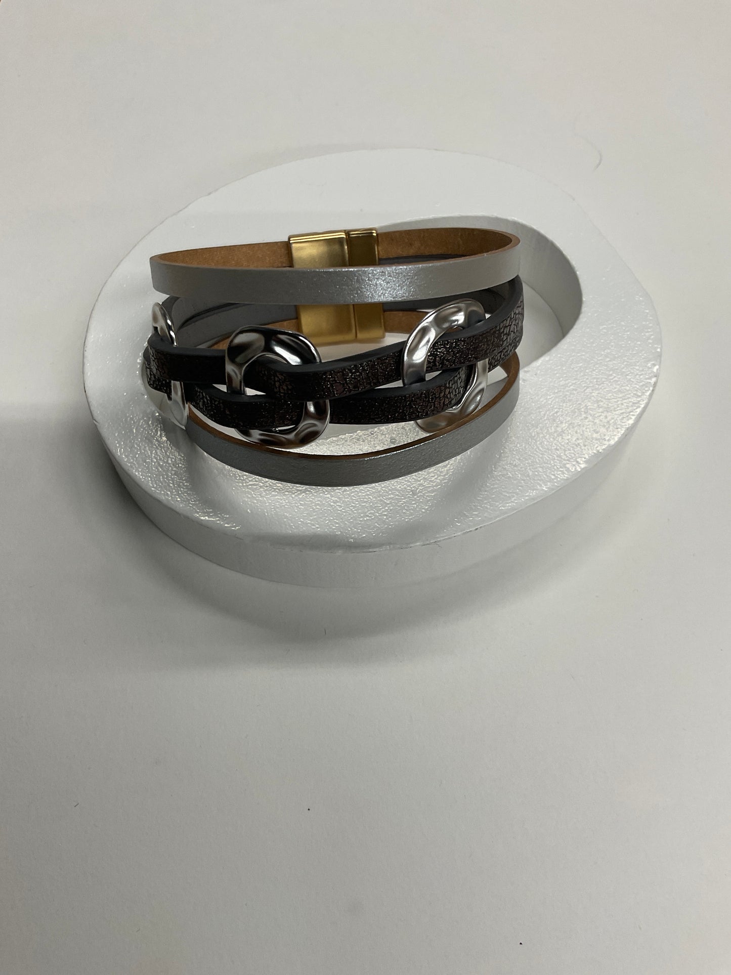 Triple Circle Magnetic Bracelets