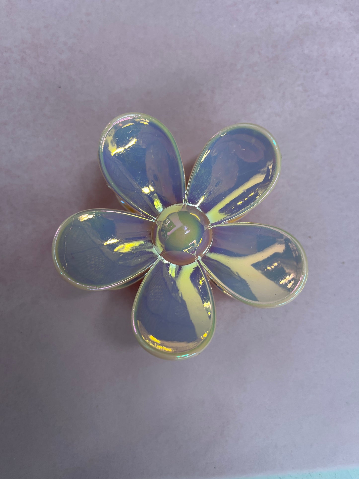 MF Plucked Petal Flower Clip