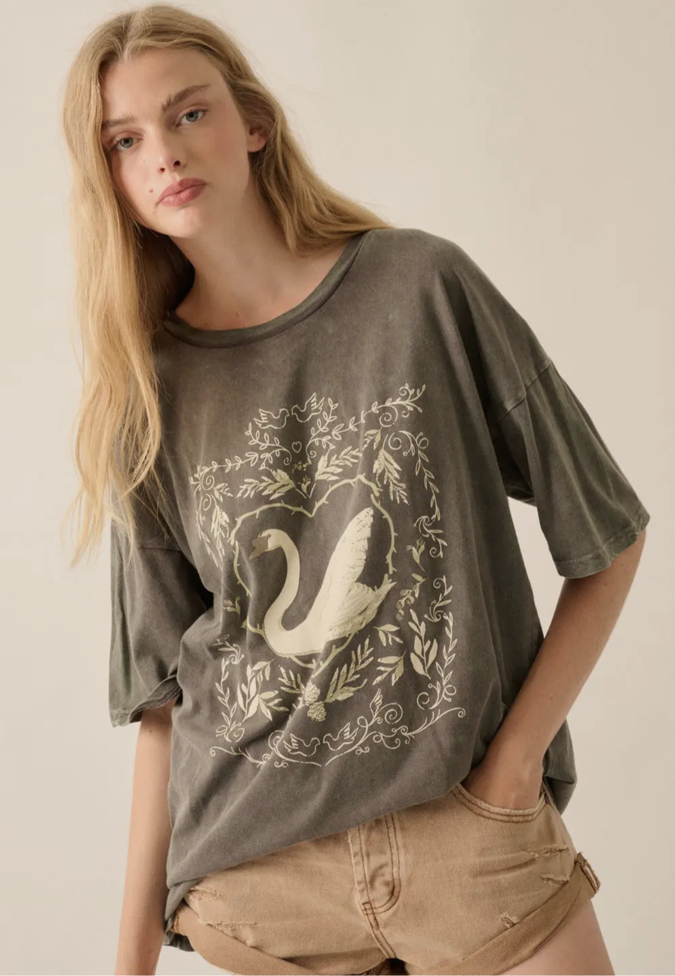 Swan Tee