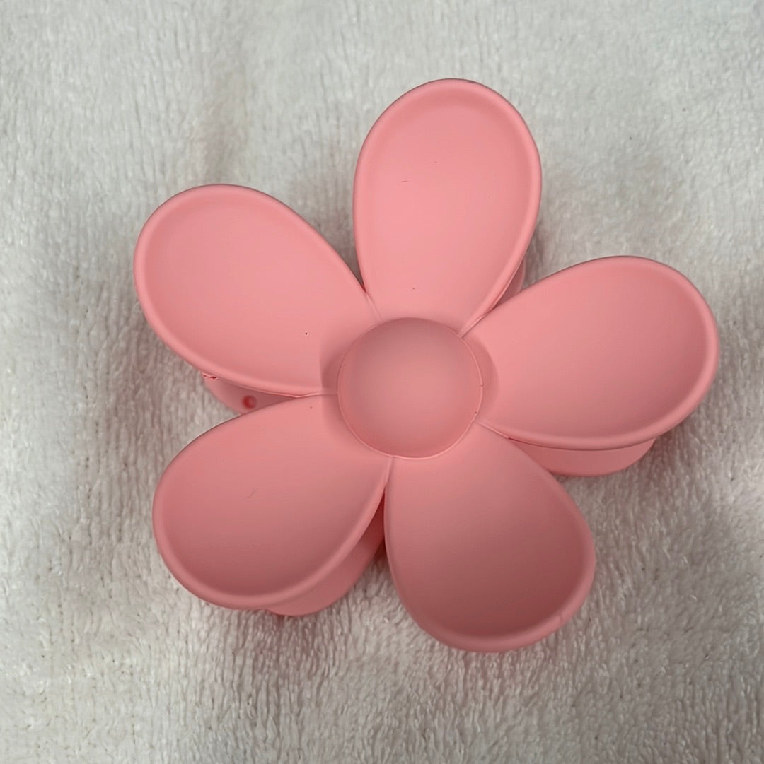 MF Plucked Petal Flower Clip
