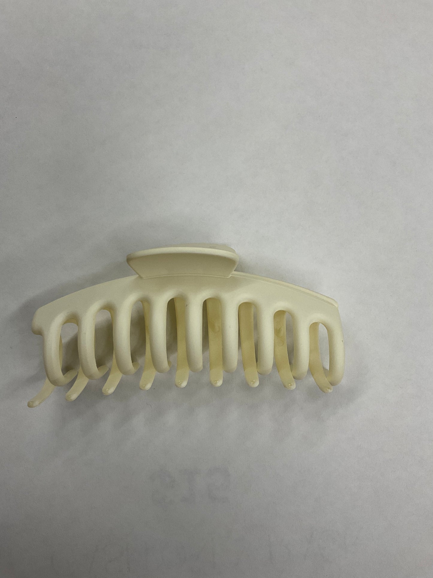 MF Large Round Hair Clip