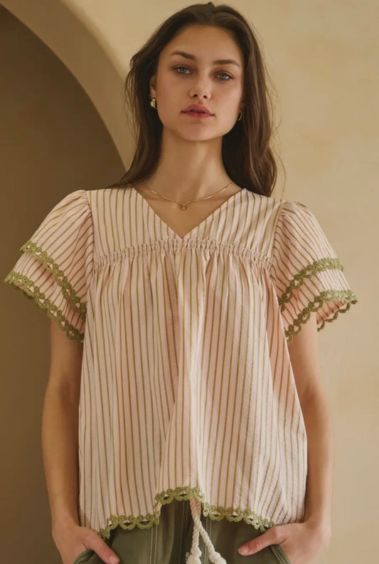 Flutter sleeve Top