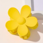 MF Plucked Petal Flower Clip