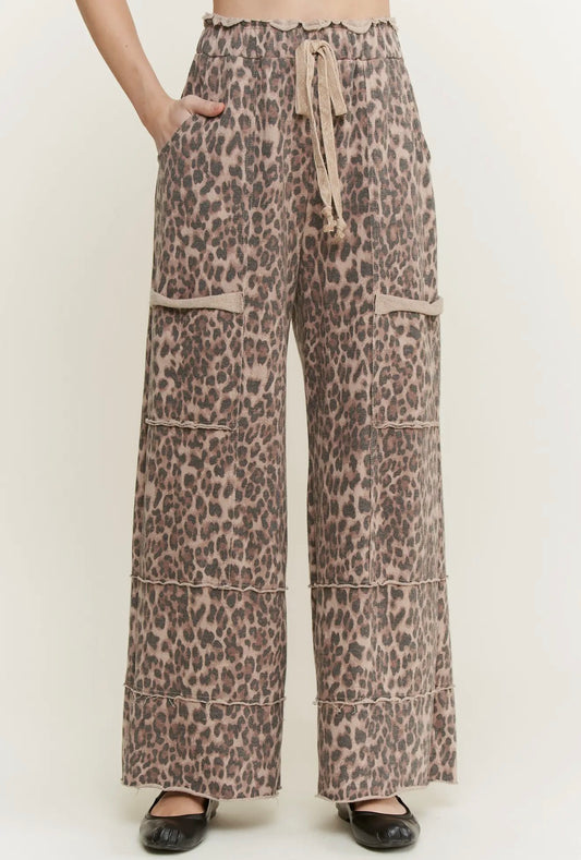 Mineral Leopard Ladies Pants