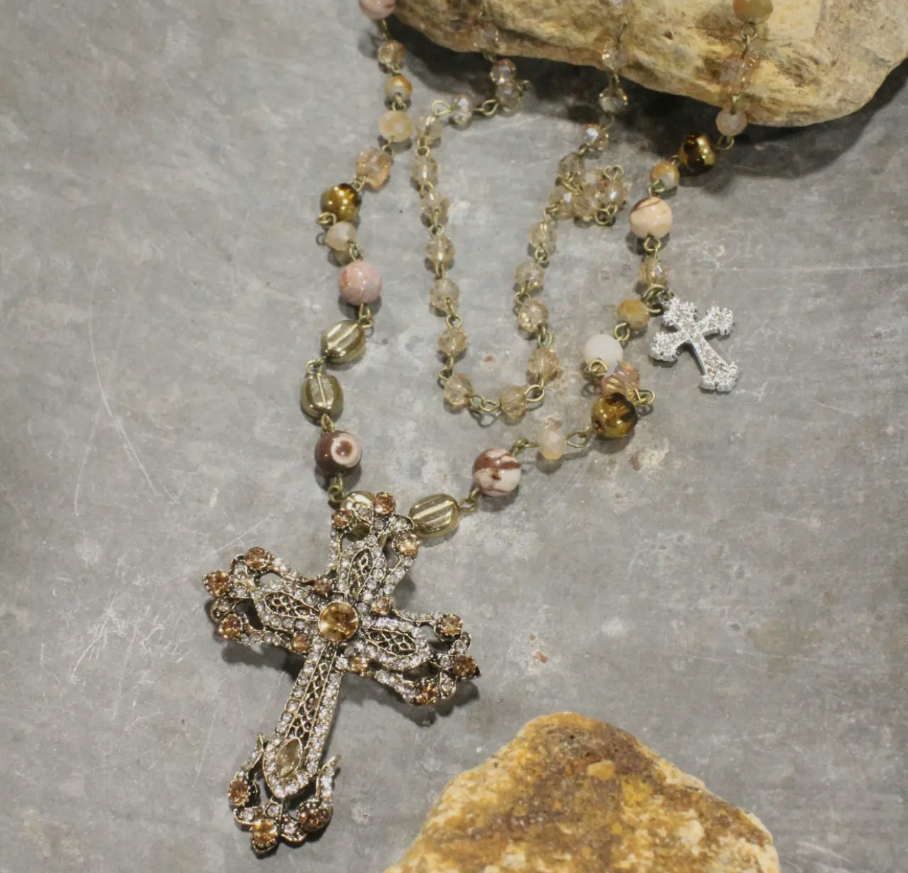 Criss cross Layered necklace