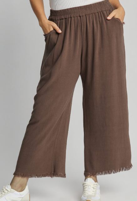 Frayed Hem Linen Plus Pants