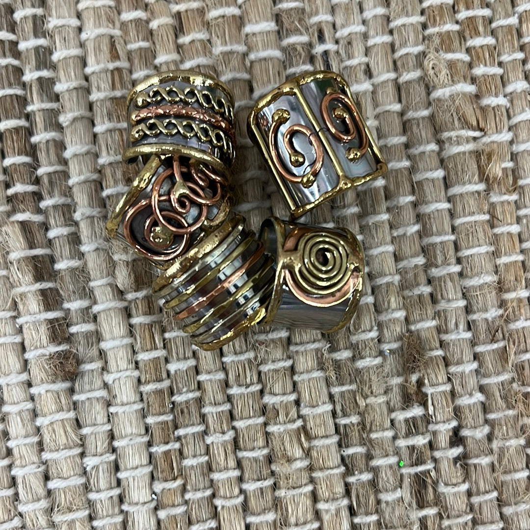 Adjustable Rings